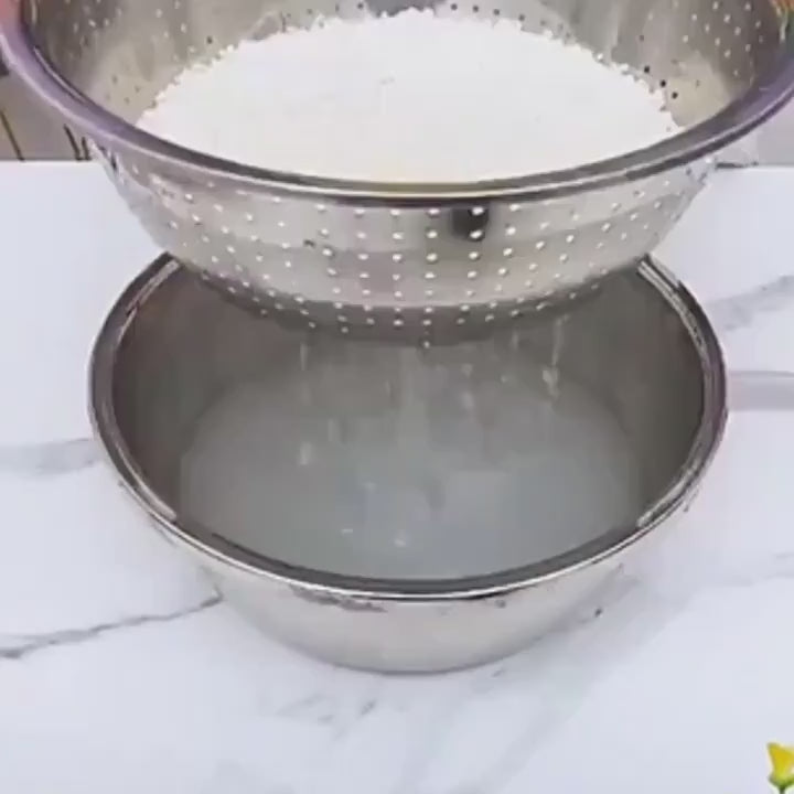 Fenn prep bowl set demo video showing grating, straining, and mixing